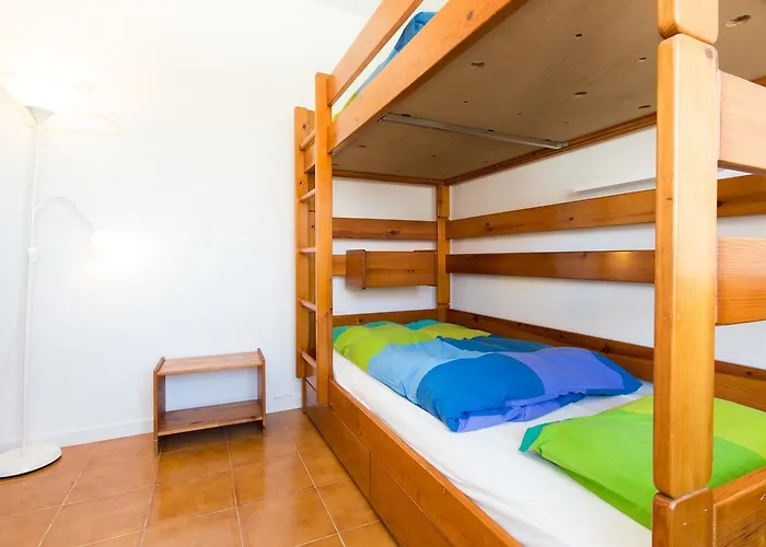 Baleal Surf Camp - 1 * Peniche